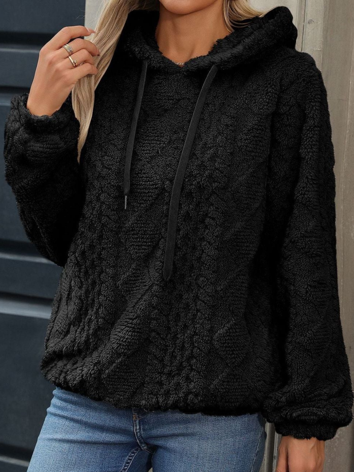 Mysig och snygg plysch vinterjacka med huva för kvinnor