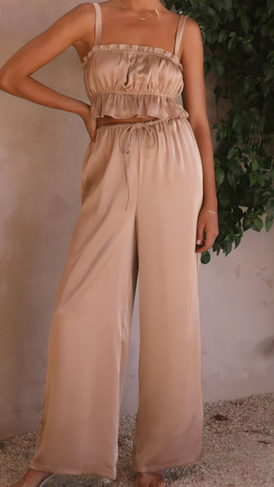 Viskande vår Satin Set